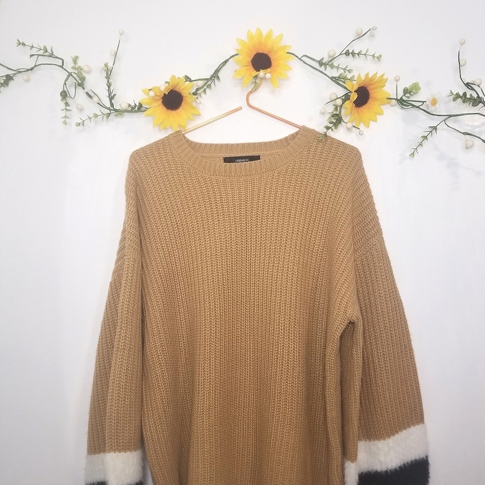 Forever 21 chunky knitted crew neck sweater